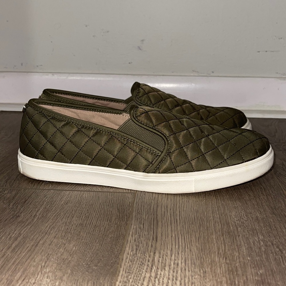 LIGHTY WORN slip on shoes